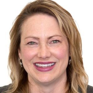 Meet your Posher, Lorraine